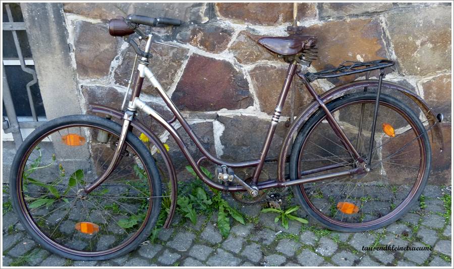 altes Diamant Simson Suhl Fahrrad EIMELampe aus Bakelit