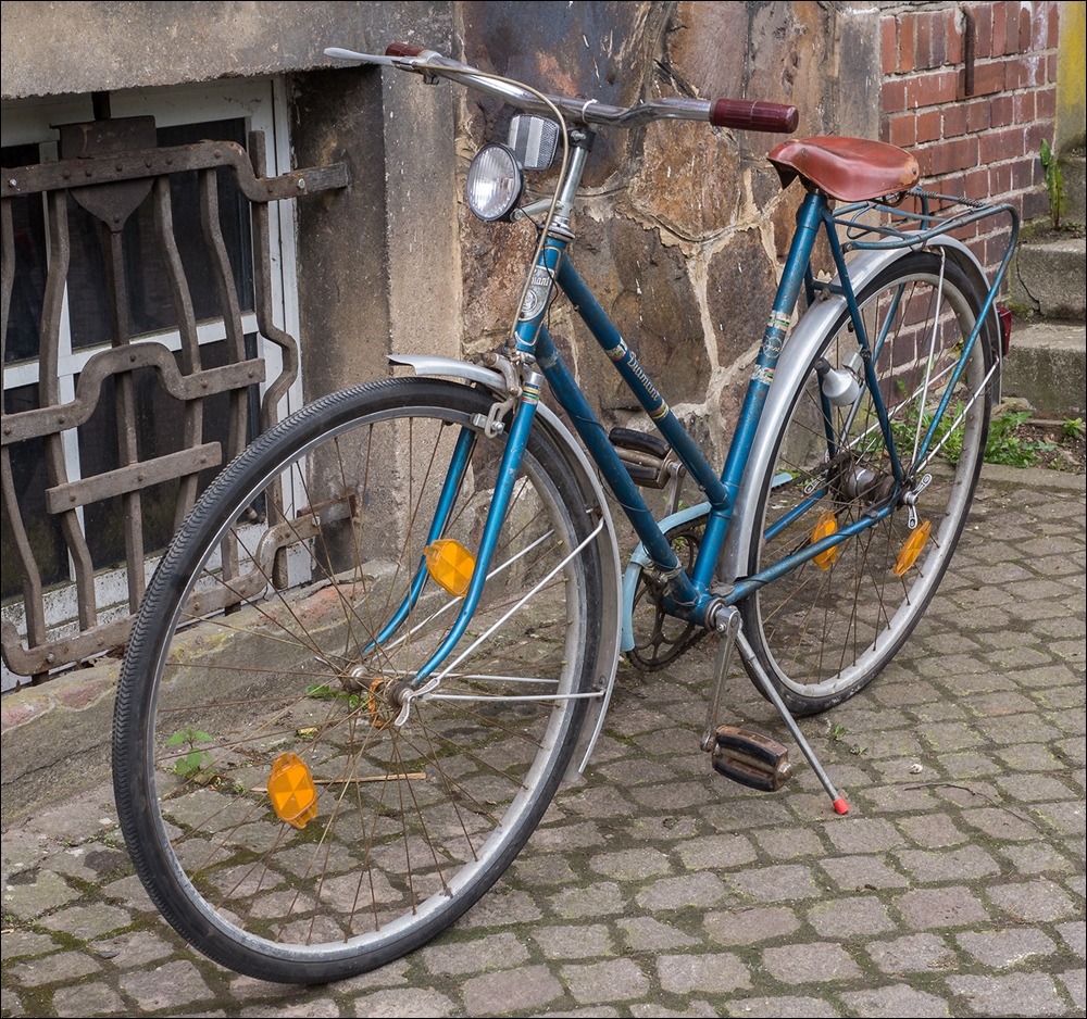 altes DDR 28er DamenFahrrad DIAMANT 1960 , orig. Damenrad